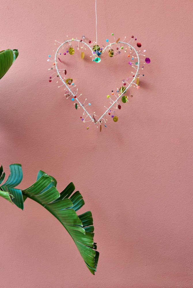 55cm Folklore Heart 