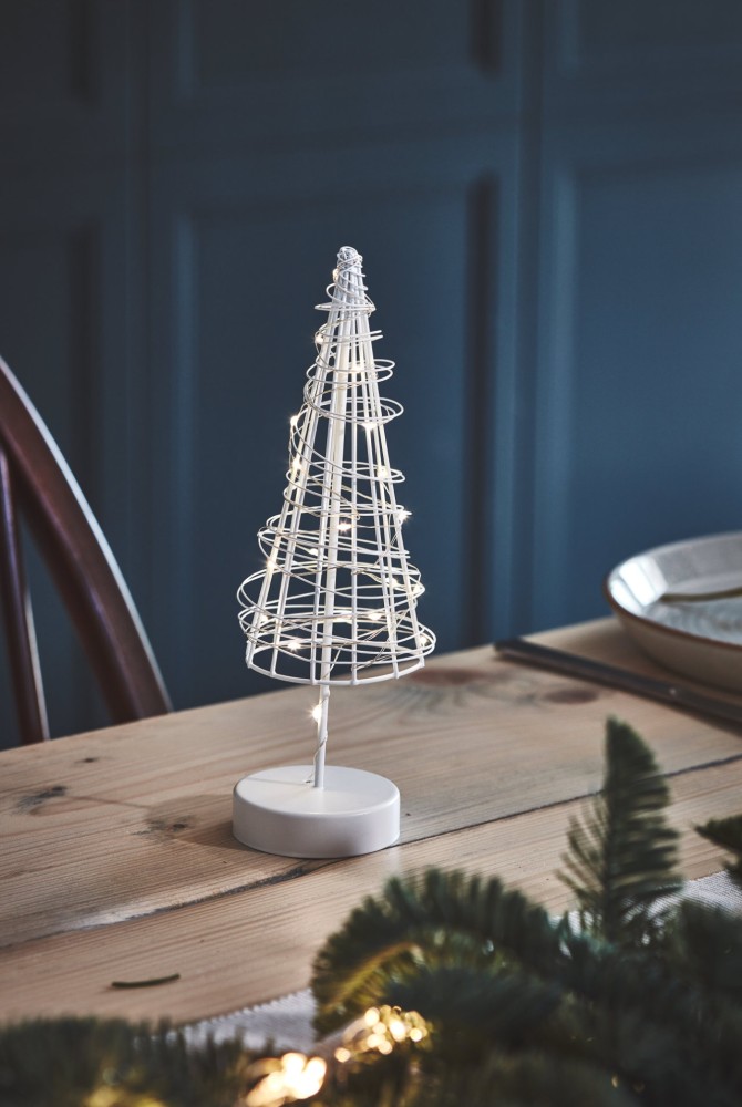 Table Wire Tree