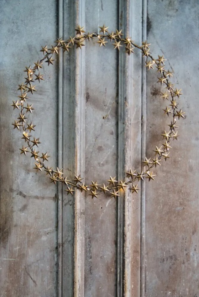 Gold Starlight Wreath